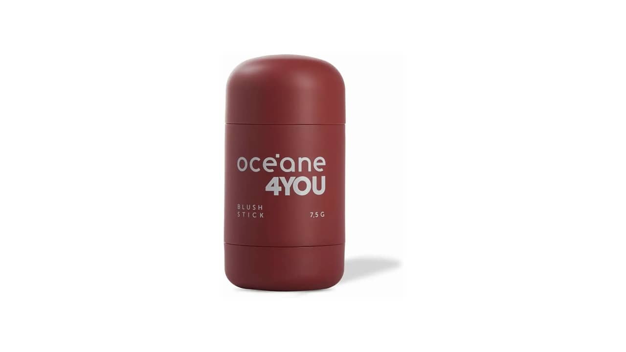 Melhor Blush em Bastão: As Opções Mais Suaves e Cremosas